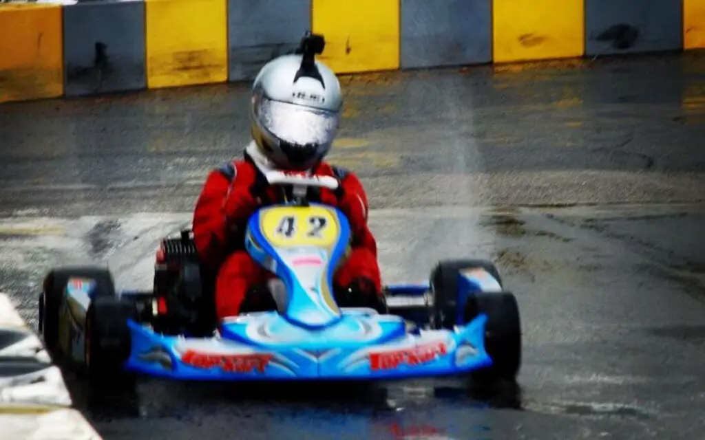 The 4 Best GoKart Tracks in Buffalo, NY & Nearby Go Kart Nerds